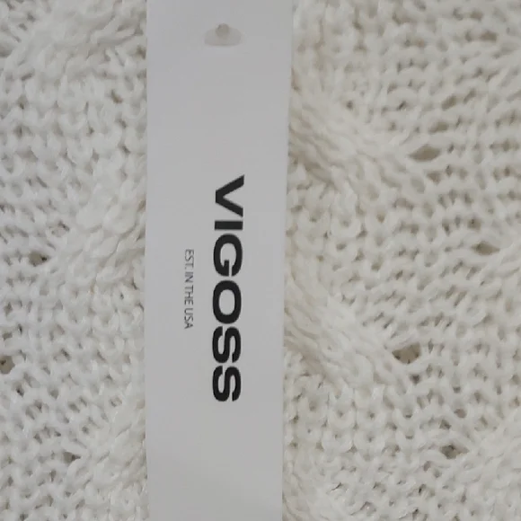 Vigoss Cream Cable Knit Sweater - Picture 2 of 4